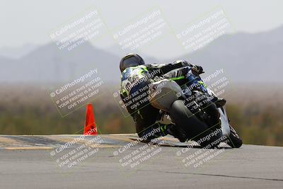 media/Apr-10-2022-SoCal Trackdays (Sun) [[f104b12566]]/Turn 9 Backside (1120am)/